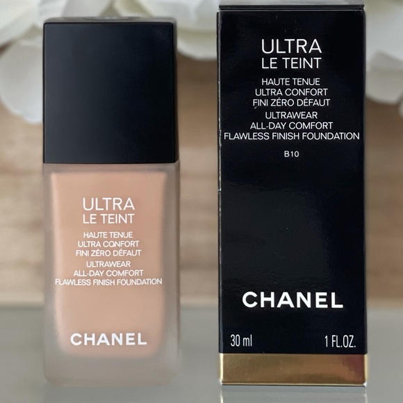 Chanel Ultra Le Teint foundation B10 - Picture 2 of 2